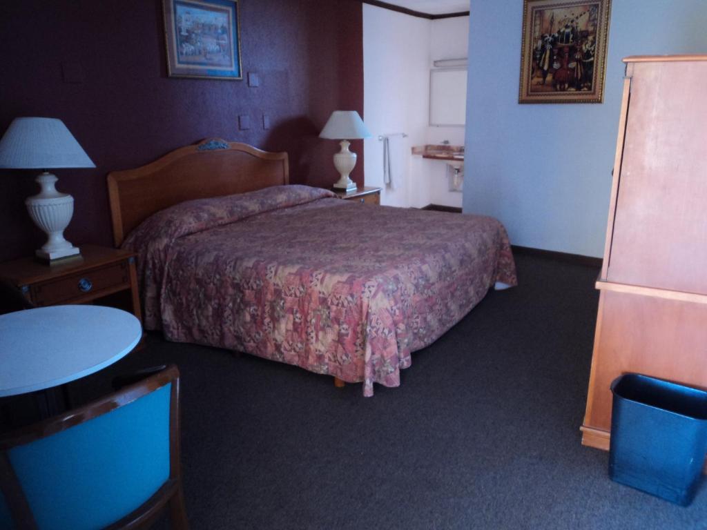 Hotel Monaco Ciudad Juárez Quarto foto