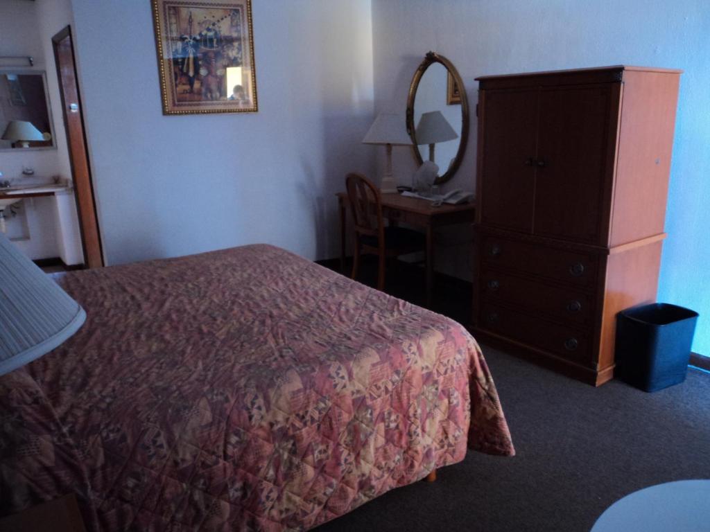 Hotel Monaco Ciudad Juárez Quarto foto